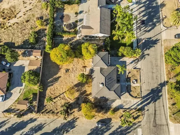 Bloomington, CA 92316,10594 Spruce