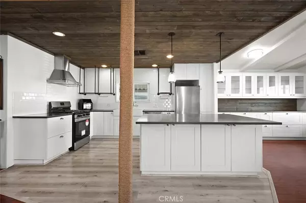 Upland, CA 91786,929 E Foothill Blvd #SPC 23