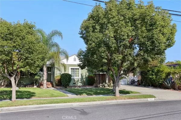 Downey, CA 90242,8441 Alameda