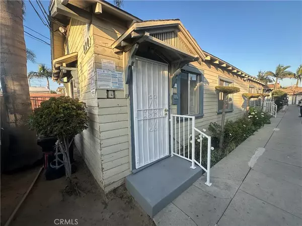 920 mcfarland Avenue, Wilmington, CA 90744