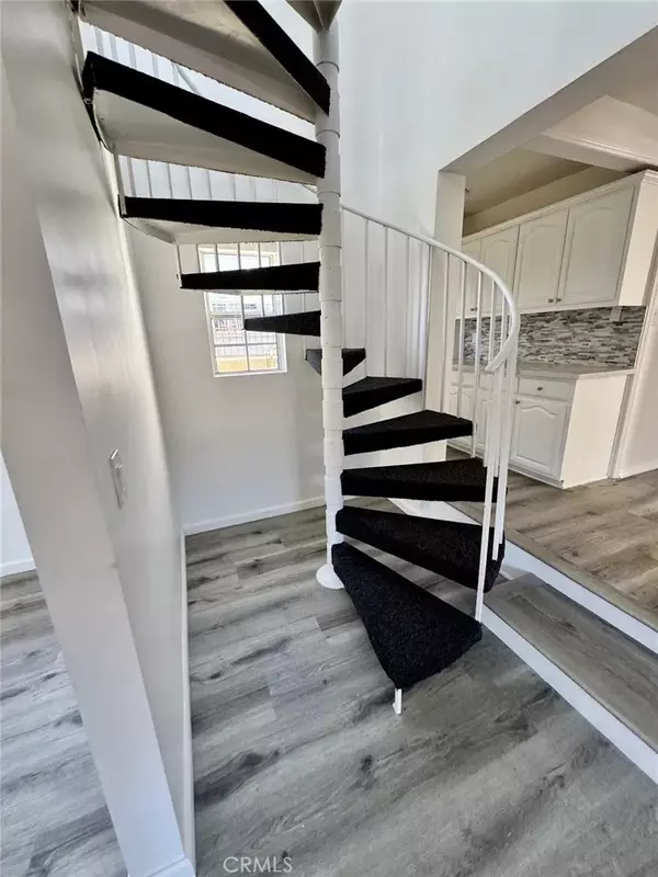 Los Angeles, CA 90047,1412 W 89th