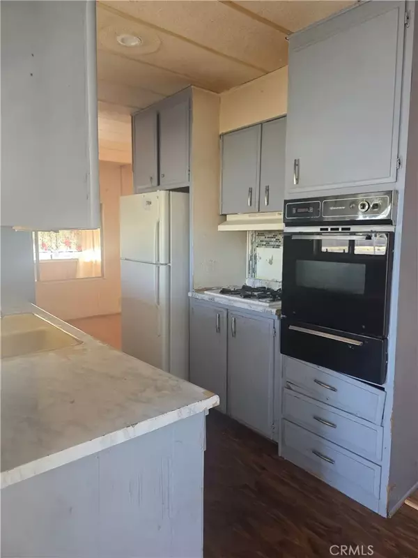 Covina, CA 91722,1324 N Citrus #12