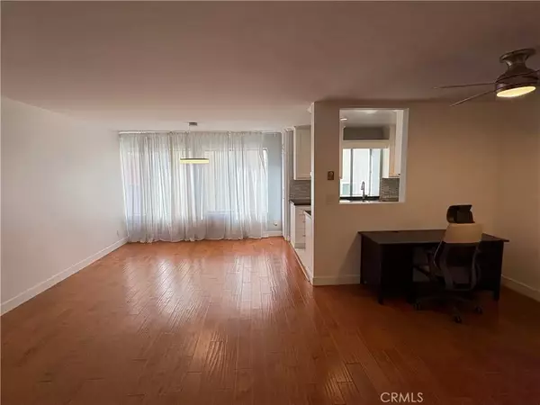 Culver City, CA 90230,5625 Sumner #206