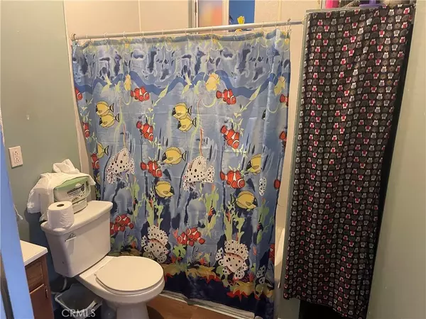 Los Angeles, CA 90011,317 E 36th Street