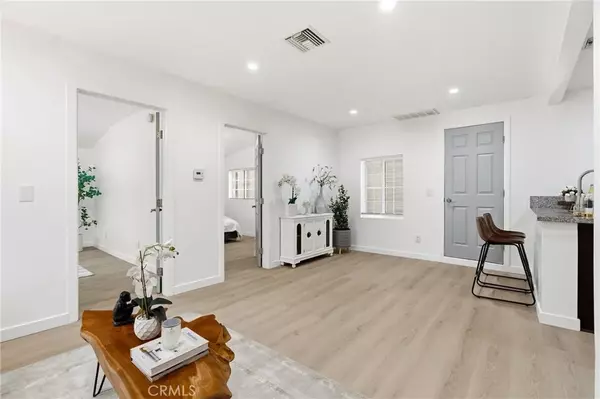 Los Angeles, CA 90063,3724 Folsom St