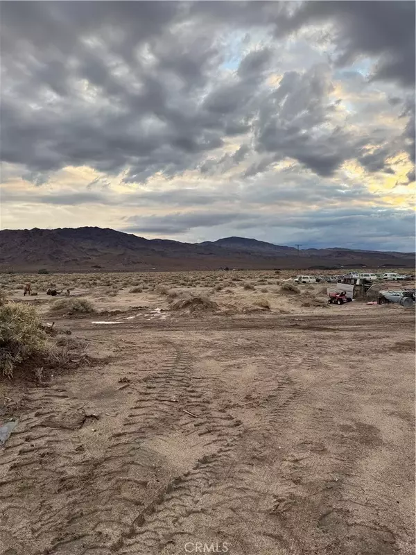 Newberry Springs, CA 92365,32757 Dune Drive