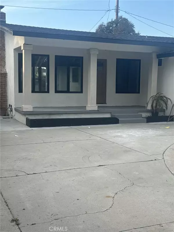 2715 Petaluma Avenue, Long Beach, CA 90815