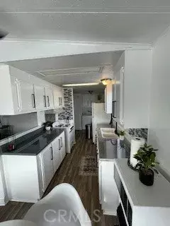 Compton, CA 90221,1680 Tartar #21