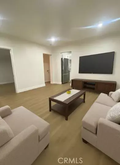 Compton, CA 90220,304 W Elm