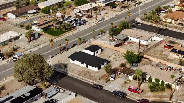 Palm Springs, CA 92262,717 W Gateway