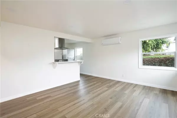 Downey, CA 90241,10520 Myrtle Street