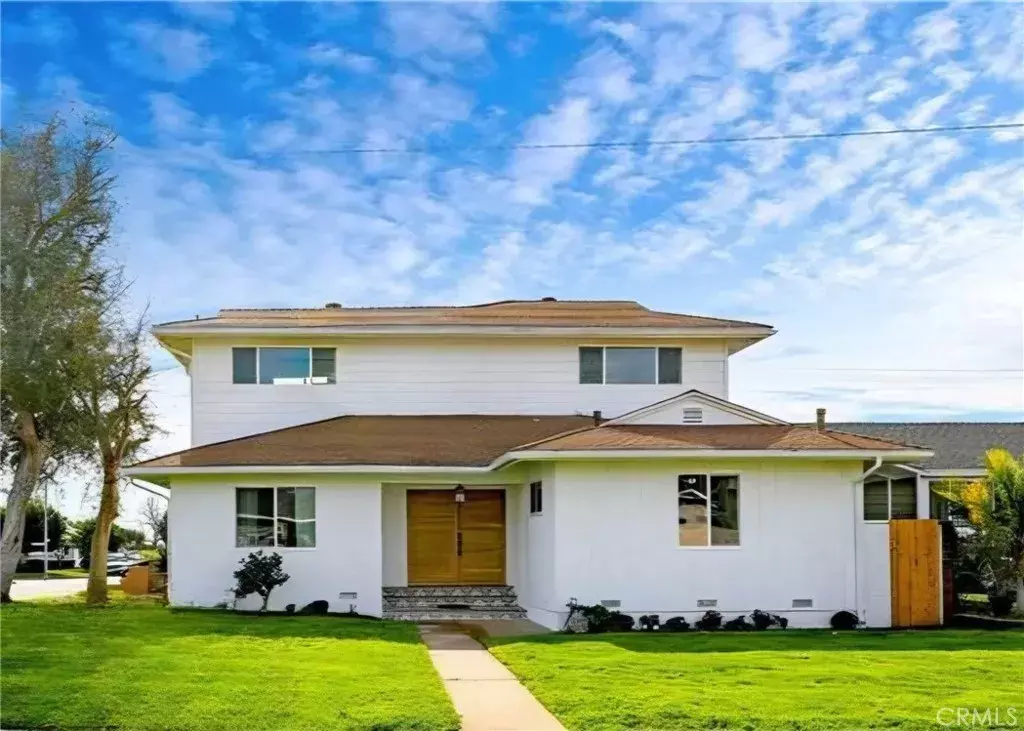 La Mirada, CA 90638,15310 Tricia