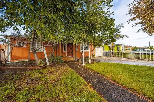 Lynwood, CA 90262,10933 Sampson Avenue