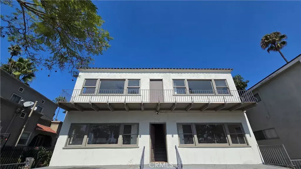 Long Beach, CA 90813,973 N Park #6