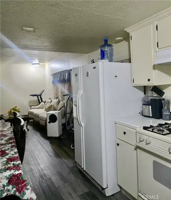 Victorville, CA 92395,16397 South D St #38