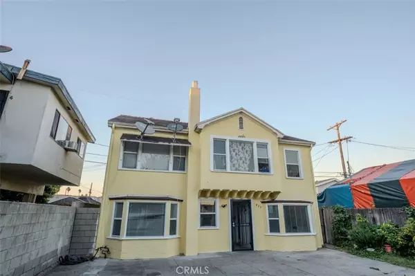 Los Angeles, CA 90003,433 W Century