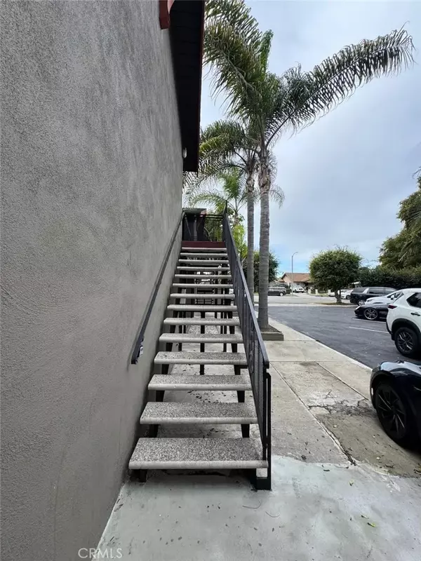 Long Beach, CA 90804,1776 Stanton