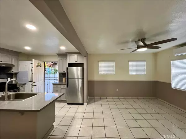 South Gate, CA 90280,9329 Elizabeth Ave