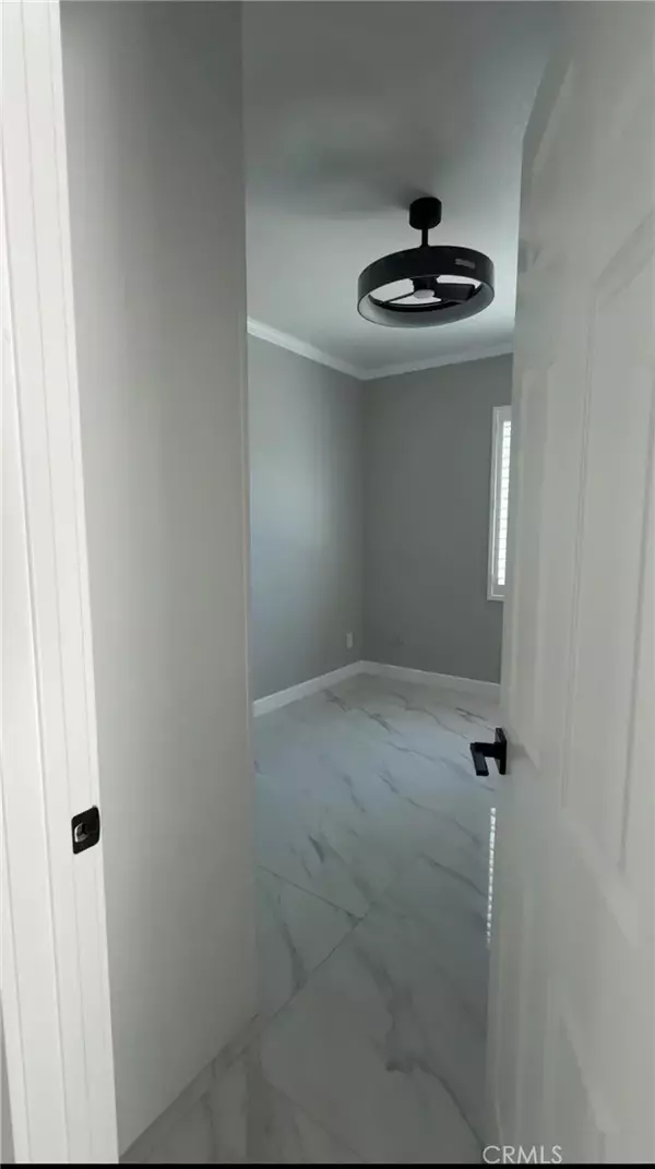 Eastvale, CA 91752,12460 Black Horse Street