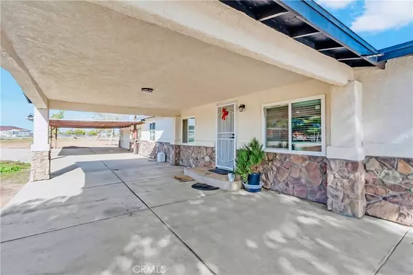 Oak Hills, CA 92344,9888 Trinity