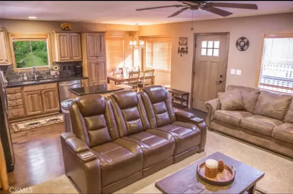 Big Bear City, CA 92314,901 Anita