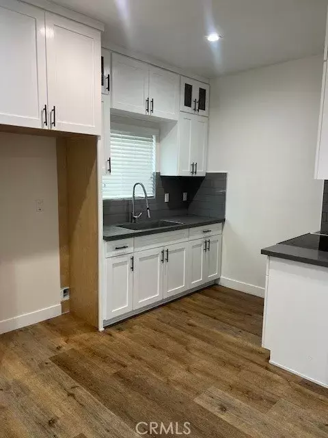 Los Angeles, CA 90003,5877 Towne