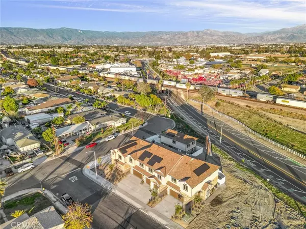 Colton, CA 92324,904 Hert St