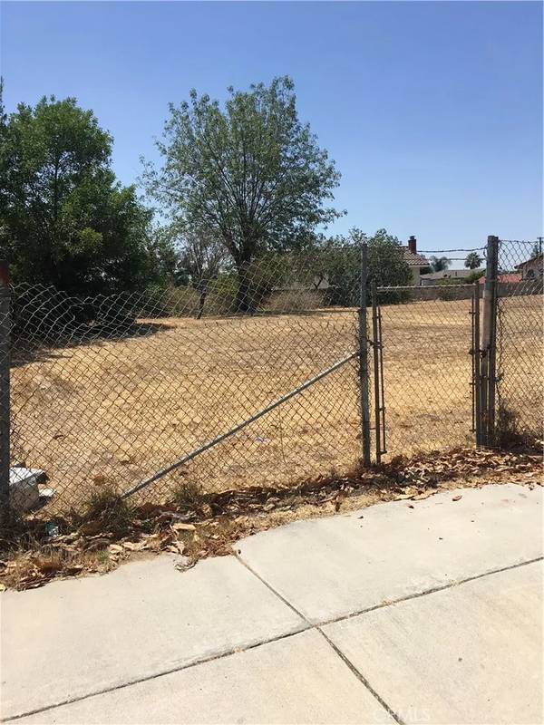 Colton, CA 92324,0 W Olive