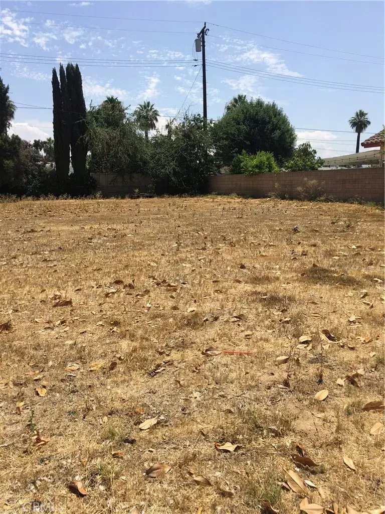 Colton, CA 92324,0 W Latham