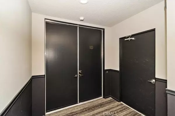 Palm Springs, CA 92264,2454 E Palm Canyon Drive #1D