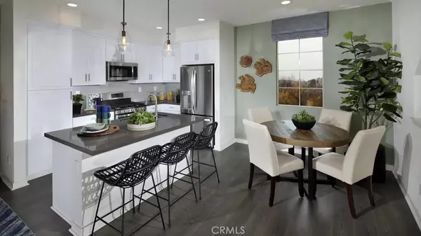 Santee, CA 92071,321 Canoe Court