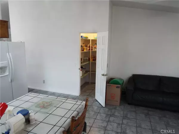 Apple Valley, CA 92308,20728 Otowi Road