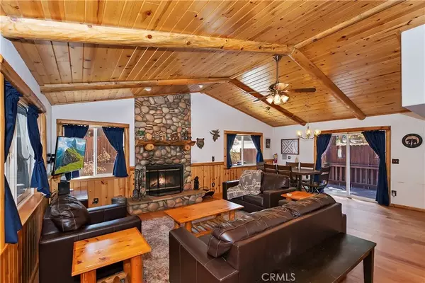 Big Bear Lake, CA 92315,1019 Sahuaro