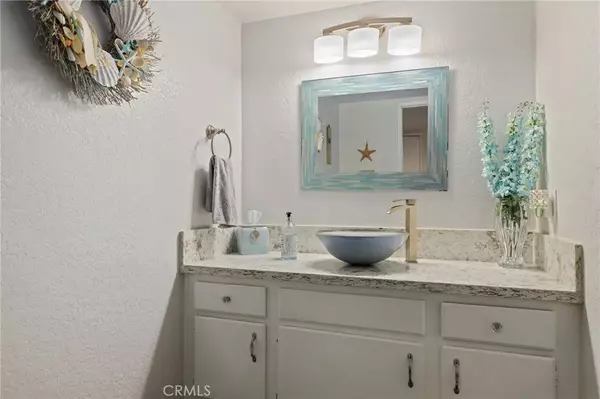 Pomona, CA 91767,3763 Live Oak Drive