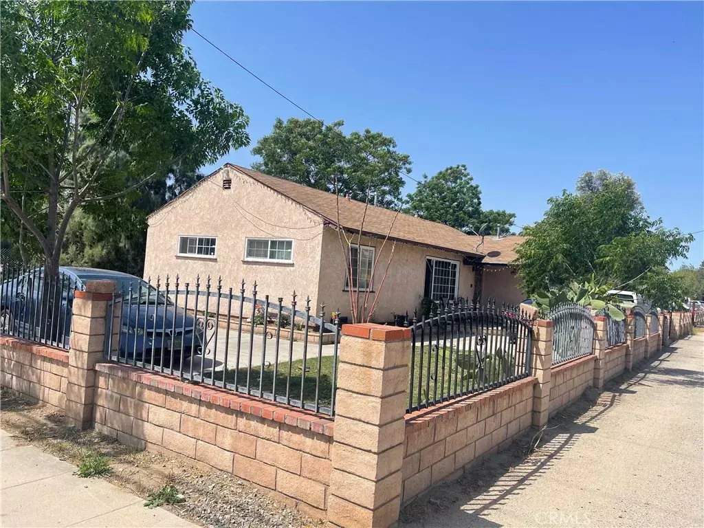 Colton, CA 92324,775 S 5th Street