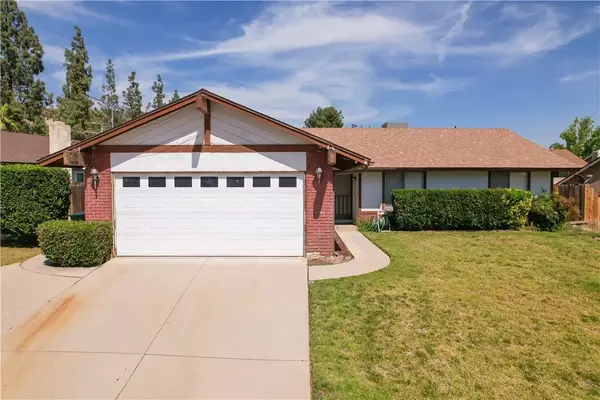 2905 Pepper Street, Highland, CA 92346