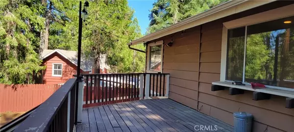 31805 Luring Pines Drive, Running Springs, CA 92382