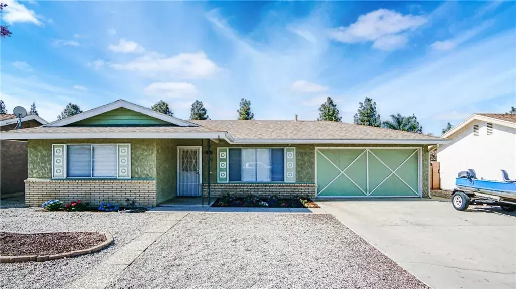 795 Topaz Avenue, Hemet, CA 92543