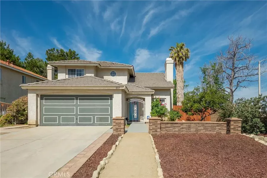 1569 Woodbury Street, Redlands, CA 92374