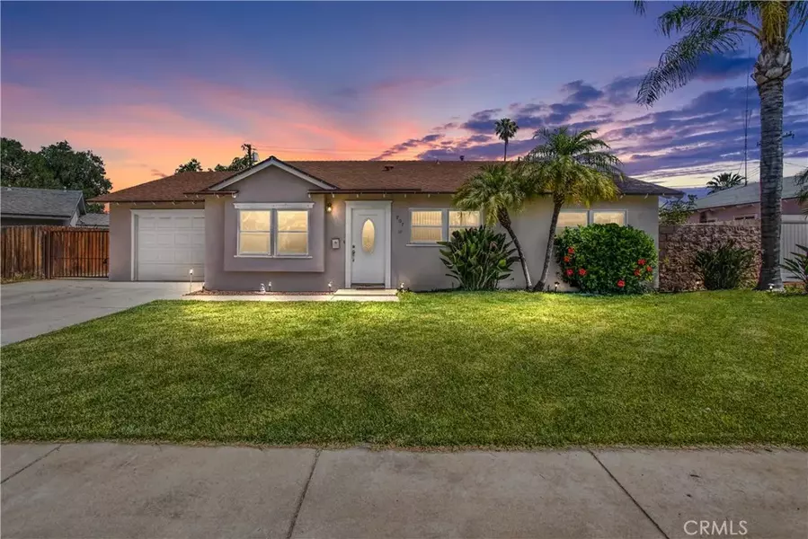 907 E Sharon Road, Redlands, CA 92374