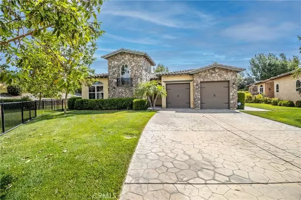 727 Strada Casalingo, Redlands, CA 92373