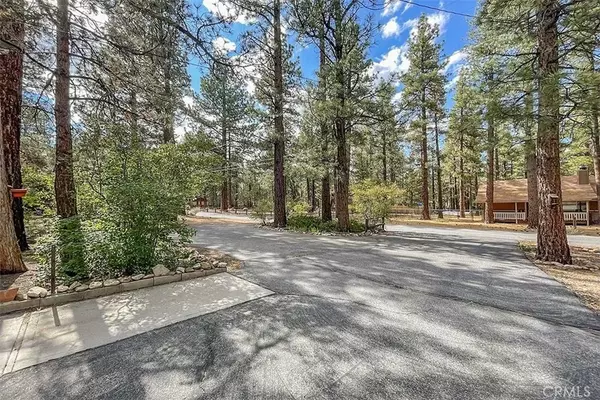 Big Bear City, CA 92314,2008 Cedar Lane