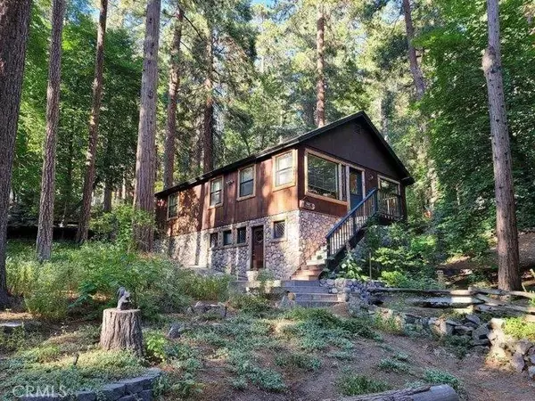 1117 Big Tree Lane, Crestline, CA 92325