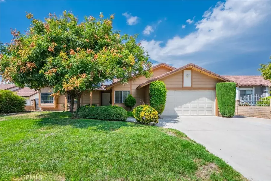 919 Gail Avenue, Redlands, CA 92374