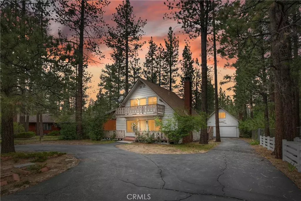 Big Bear City, CA 92314,925 Mountain Lane