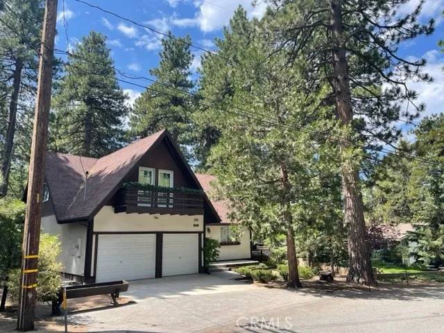 Running Springs, CA 92382,31679 Luring Pines Drive