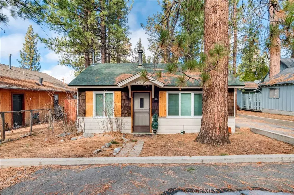 Big Bear Lake, CA 92315,42618 Peregrine Avenue