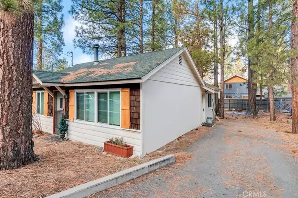 Big Bear Lake, CA 92315,42618 Peregrine Avenue
