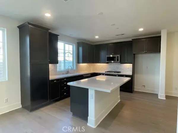 Santa Paula, CA 93060,385 Allen Court