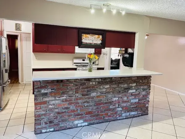 Victorville, CA 92395,16636 Zenda Street